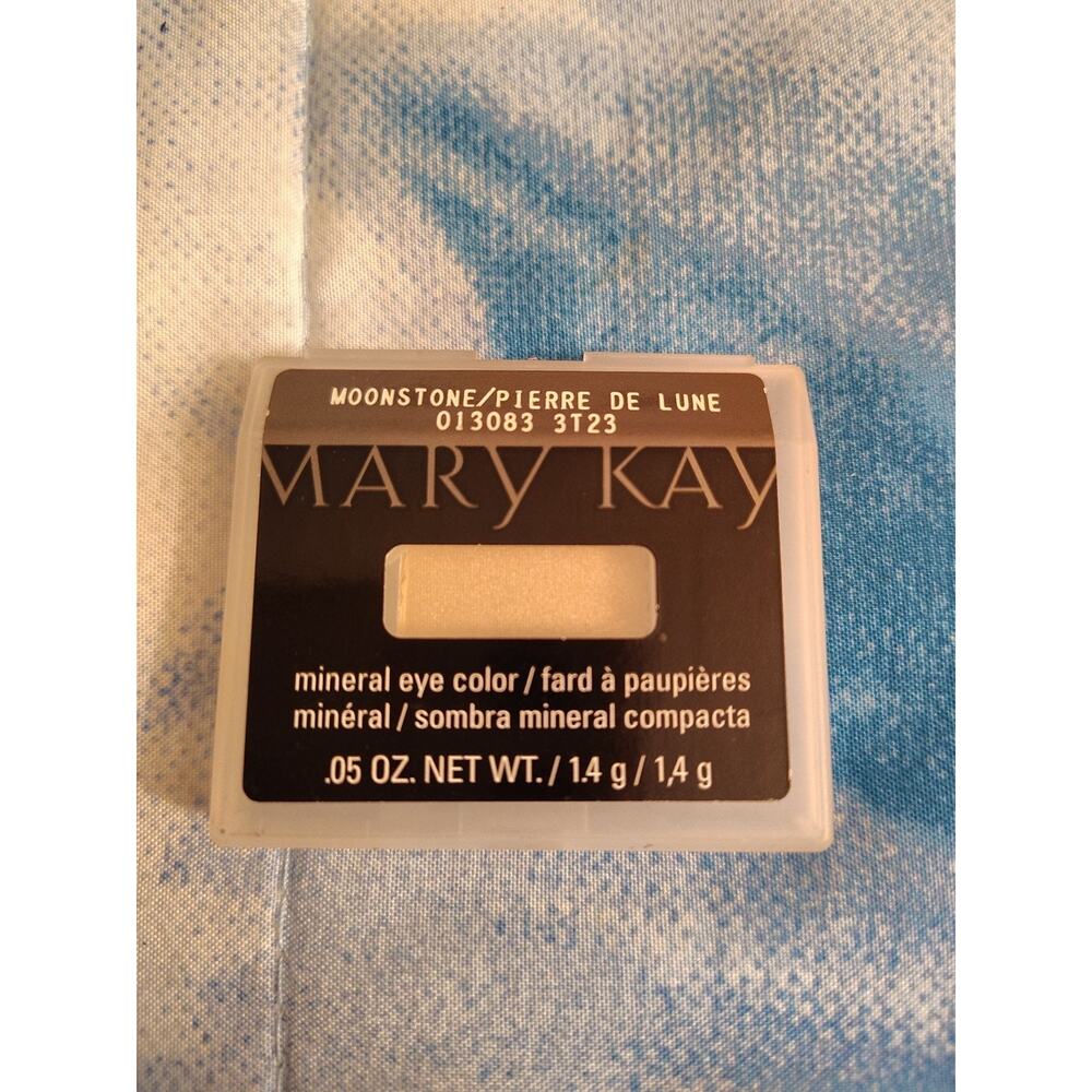 Mary Kay Moonstone Eye Shadow Pressed Powder Color